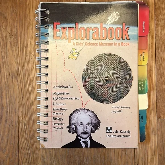 Klutz Books for Kids 8+ : Science and Cards - Picture 2 of 8